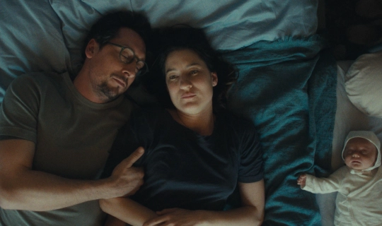 12_MothersBaby_02__c-FreibeuterFilm_CMYK_9109246.webp 12_MothersBaby_02__c-FreibeuterFilm_CMYK_9109246.webp