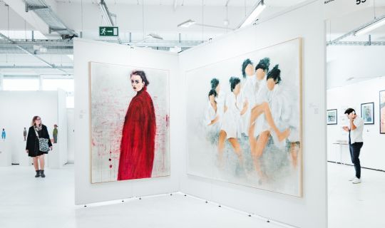 Kunstmesse_II_c_by_Isabella-Kilian_ARTMUC.jpg Kunstmesse_II_c_by_Isabella-Kilian_ARTMUC.jpg
