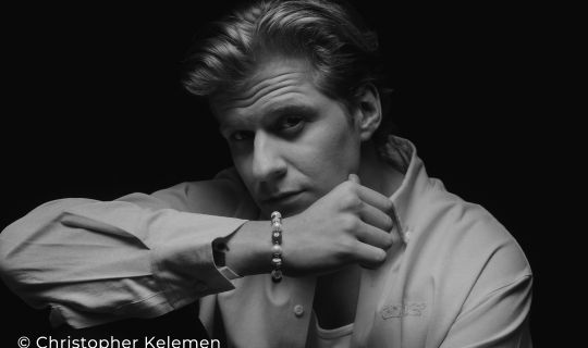 pressefoto_thorsteinneinarsson-sw.jpg pressefoto_thorsteinneinarsson-sw.jpg