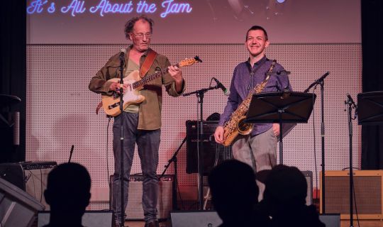 JAMNIGHT_2410_Homecoming@Mira_Witzemann_0468.jpg JAMNIGHT_2410_Homecoming@Mira_Witzemann_0468.jpg