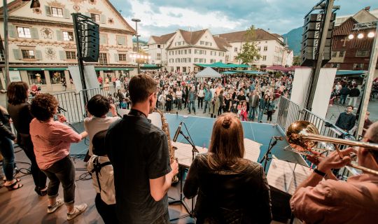 Jazzseminar am Marktplatz.jpg Jazzseminar am Marktplatz.jpg