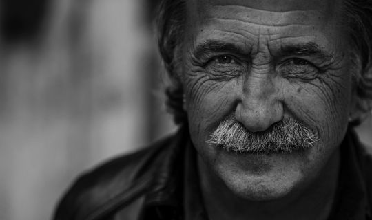 pressefoto_gertsteinbaecker-sw.jpg pressefoto_gertsteinbaecker-sw.jpg