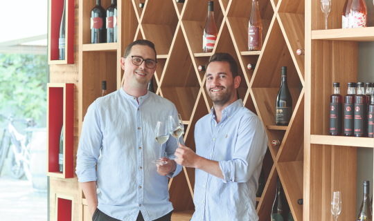 Roman_Ender_und_Josef_Hornstein.png Roman_Ender_und_Josef_Hornstein.png