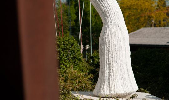 Albrecht Zauner_blanche_2013_Marmor_150 cm_Foto Florian Gehrer Kopie.jpg Albrecht Zauner_blanche_2013_Marmor_150 cm_Foto Florian Gehrer Kopie.jpg