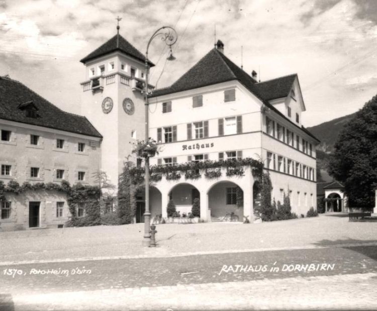 © Stadtarchiv Dornbirn - Stadtarchiv Dornbirn Rathaus