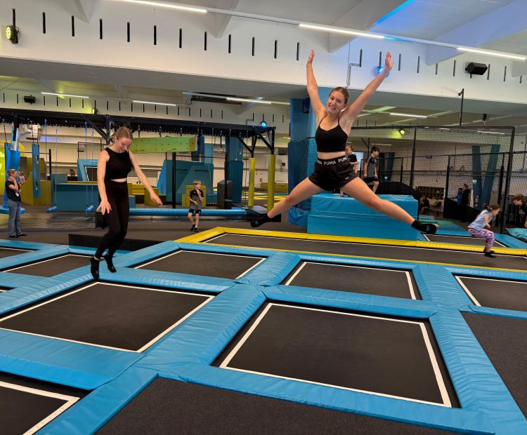 @HIGHMATRAUSCH_Trampolin_8.jpg @HIGHMATRAUSCH_Trampolin_8.jpg