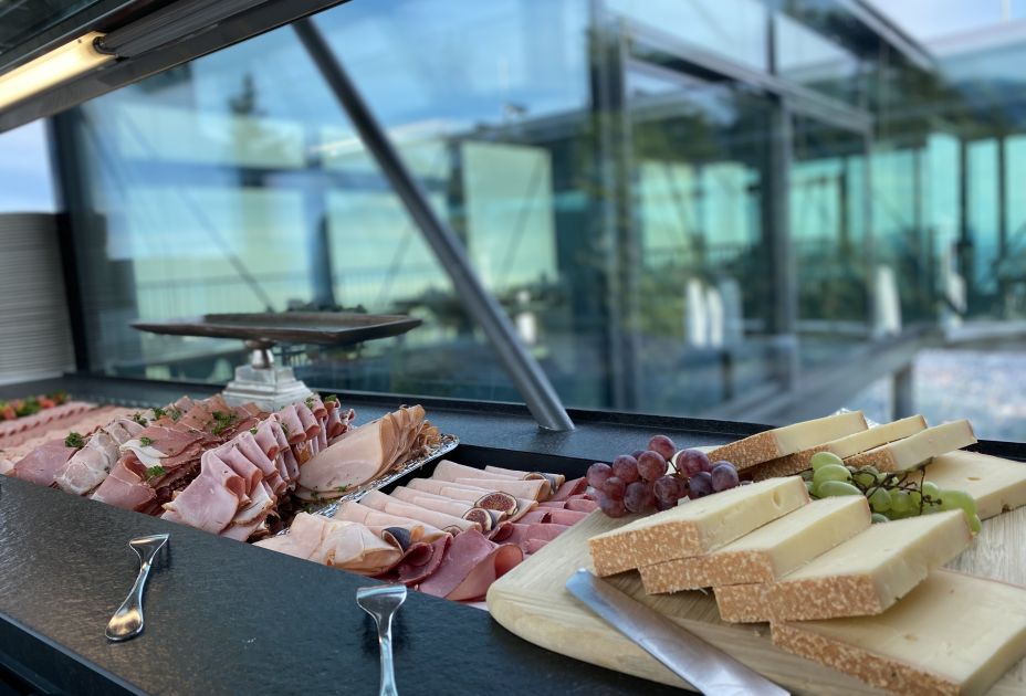 Frühstück im Panoramarestaurant am Karren image00008.jpeg