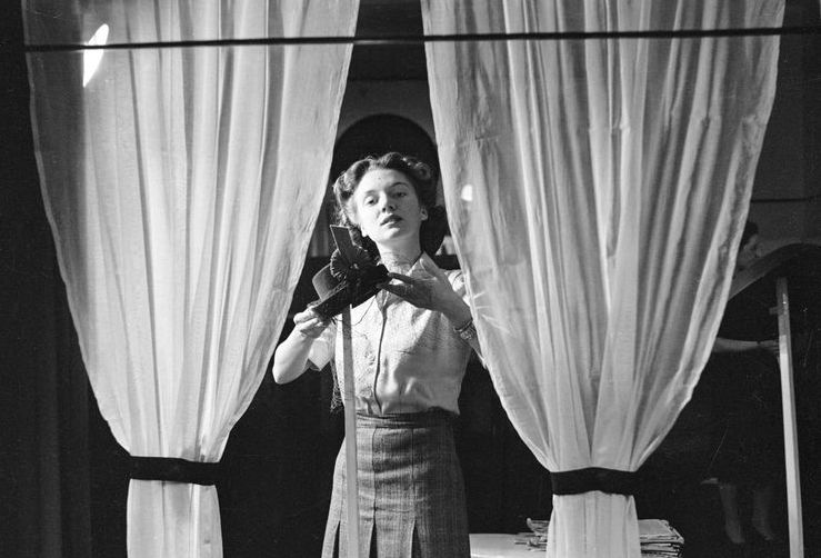 Hutmacherklasse-London (c) Familie Suschitzky Nachlass Edith Tudor Hart Fotohof Sbg.jpg