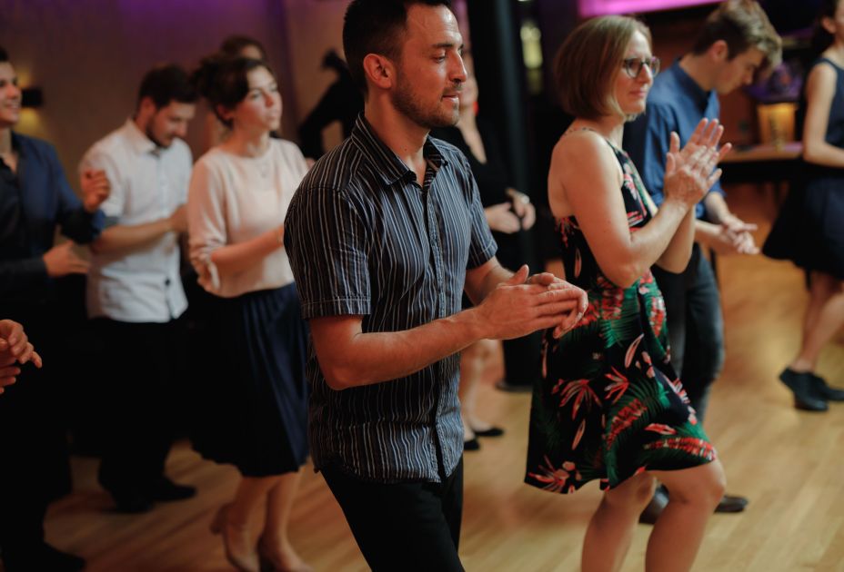 TS Hieble TALOU Line Dance.jpg