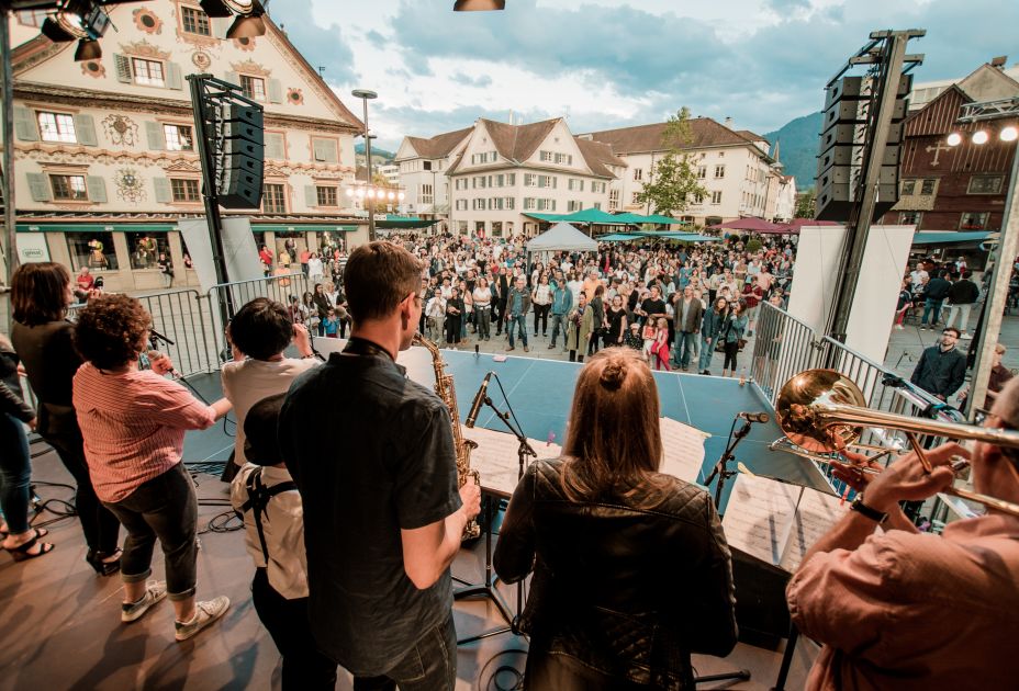 Jazzseminar am Marktplatz.jpg Jazzseminar am Marktplatz.jpg
