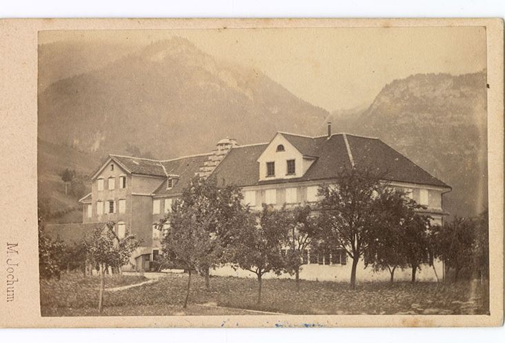 Hausbesuch Juchen-StAD-15681_(c) Stadtarchiv Dornbirn.jpg Hausbesuch Juchen-StAD-15681_(c) Stadtarchiv Dornbirn.jpg