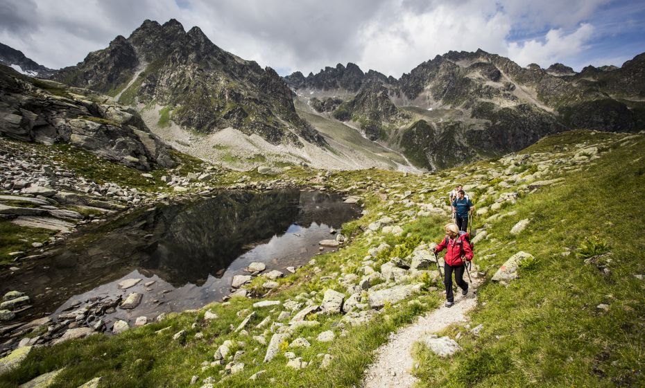 Auf der Tschiffernella Richtung Saarbrücker Hütte Auf der Tschiffernella Richtung Saarbrücker Hütte