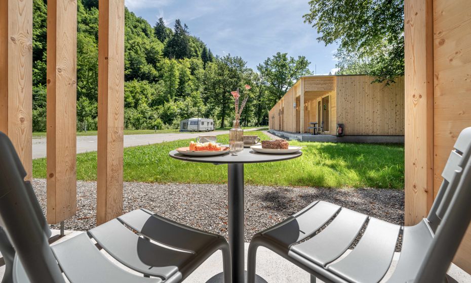 Apartments am Camping Dornbirn, Terrasse © Dornbirner Seilbahn AG Apartments am Camping Dornbirn, Terrasse © Dornbirner Seilbahn AG