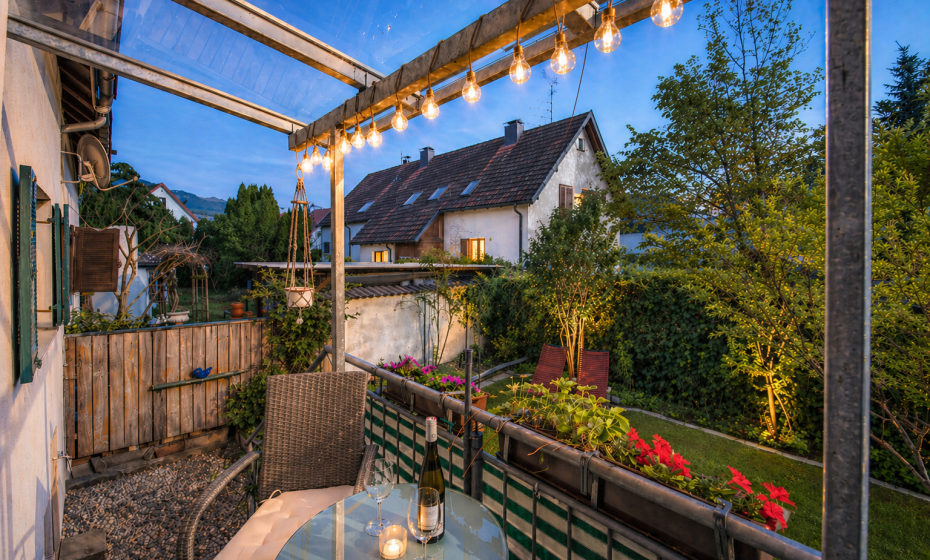 Hermines Home Dornbirn, Aussenansicht Garten