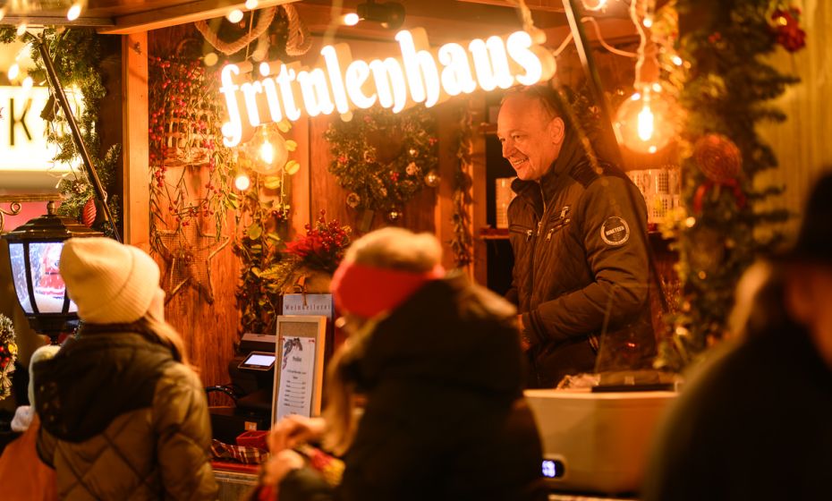 Christkindlemarkt_25_Illumination_BY_MATTHIAS_RHOMBERG_052