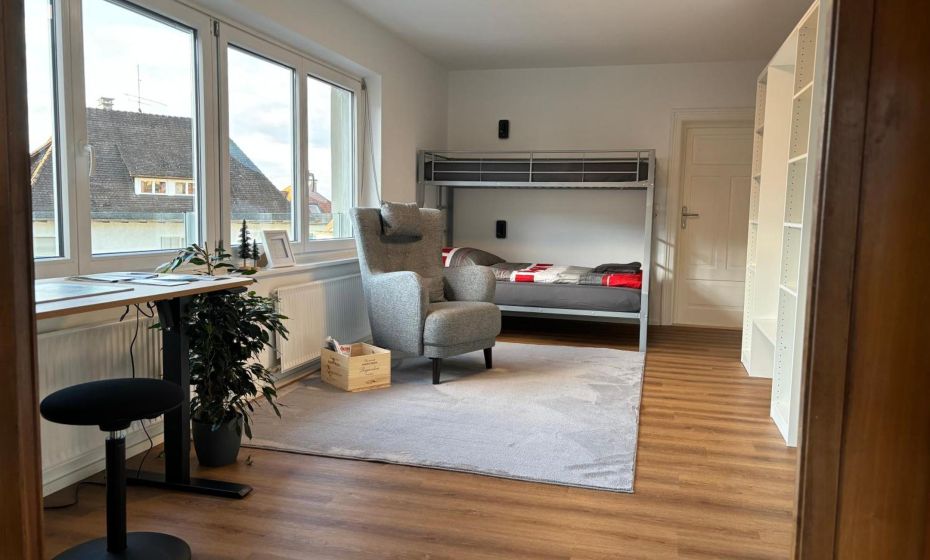 Ruhige Stadtwohnung, 107 m2 Ruhige Stadtwohnung, 107 m2