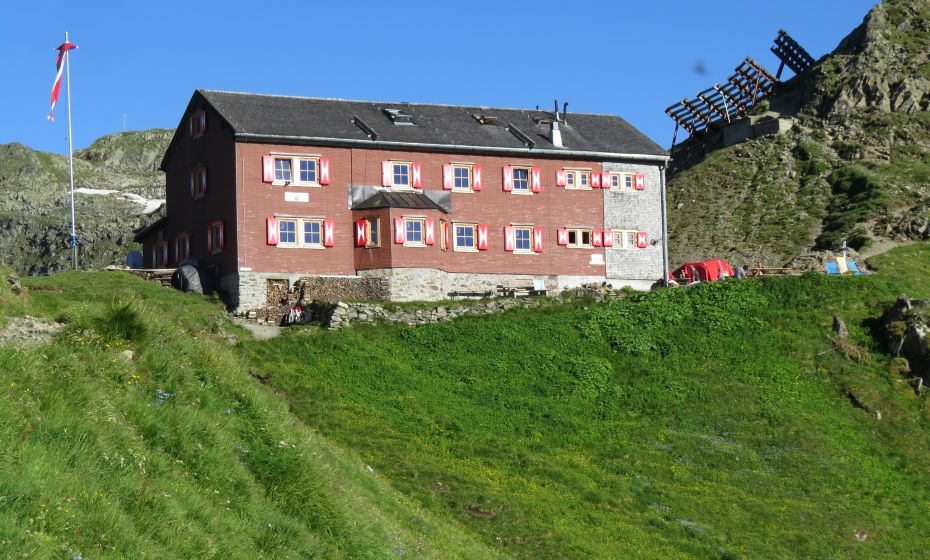 Wormser HÃ¼tte im Sommer