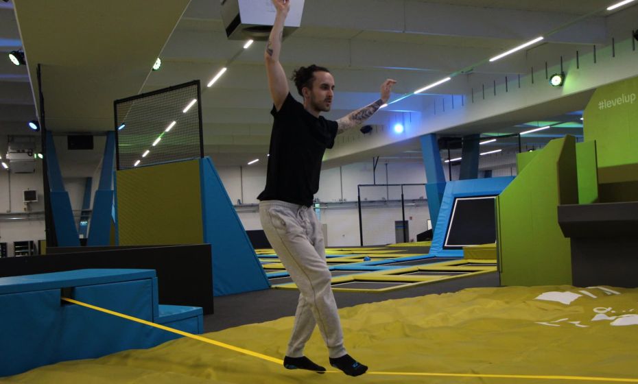 ©HIGHMATRAUSCH_Slackline_k.jpg ©HIGHMATRAUSCH_Slackline_k.jpg