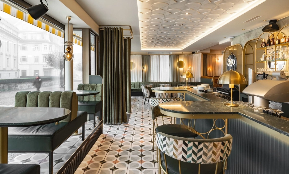 rio-cafe-bar-dornbirn-innenraum-tageslicht.webp rio-cafe-bar-dornbirn-innenraum-tageslicht.webp